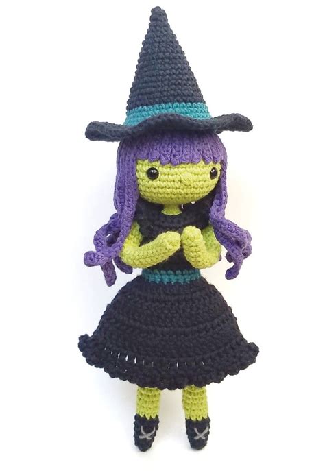 Free Crochetamigurumi Pattern For This Adorable Witch Crochet Fall