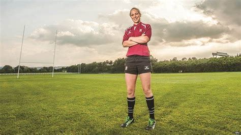 This Female Rugby Referee Is Making History This Weekend Bbc Newsbeat