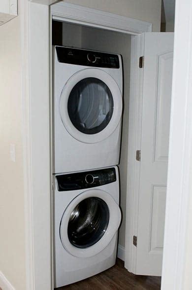 Build.com has been visited by 100k+ users in the past month Atlantic Beach House - 6 Bedroom House Rental Wells Beach ...