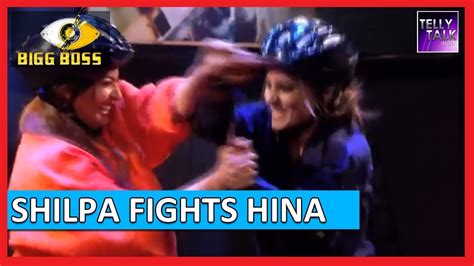 Bigg Boss 11 Shilpa Shinde Fights With Hina Khan In Sultani Akhada