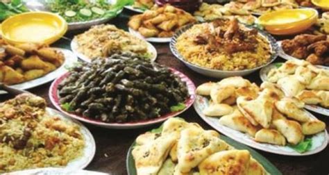 مصر تدخل موسوعة غينيس بأطول مائدة طعام في العالم