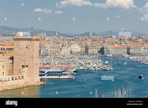 Old Port Marseille Hi Res Stock Photography And Images Alamy