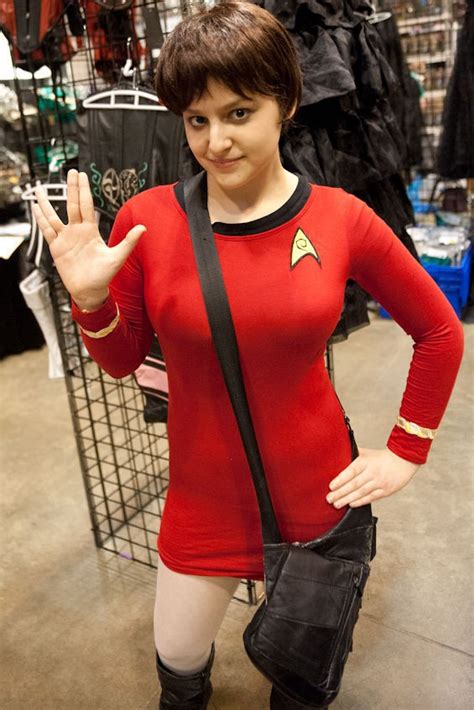 Photos Here Are 50 Women In Awesome Costumes At St Louis Comic Con St Louis Metro News St