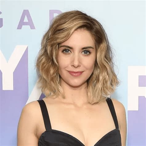 Alison Brie Bio Age Family Height Marriage Salary Net Worth Education