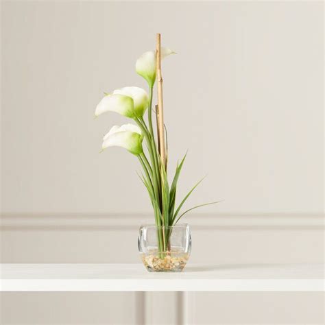 Silk Calla Lilies Floral Arrangement In Vase In 2020 Calla Lily