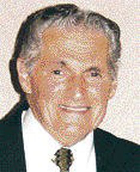 Today's obituaries: Floyd Novak, 82, of Swartz Creek owned Eastside