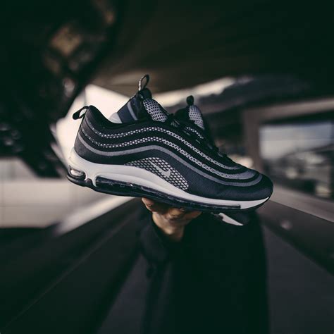 A Detailed Look At The Nike Air Max 97 Ultra Midnight Navy