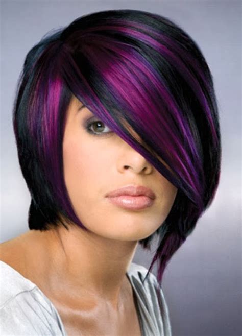 Edgy hair color ideas for 2016: vibrant red and purple highlights