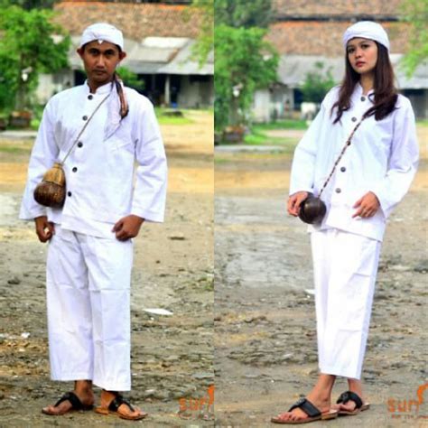 Pakaian Tradisional Suku Sunda