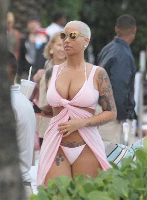 amber rose shares photos of her flawless backside in miami and more hot 107 9 hot spot atl