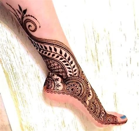 Leaf Henna Designs Leg Henna Designs Legs Mehndi Design Mehndi