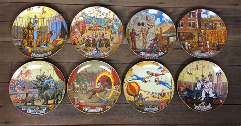 Ringling Bros And Barnum And Bailey Baiey Circus Complete Set Of 8 Plates
