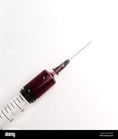 Syringe Filled With Blood Hi Res Stock Photography And Images Alamy
