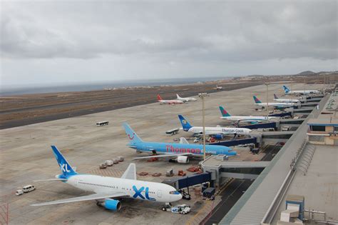 Aeropuerto De Tenerife Sur O Aeropuerto Internacional Reina Sofía