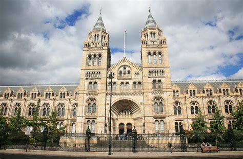 Tourist Attractions Open Late In London Tourist Destination In The World