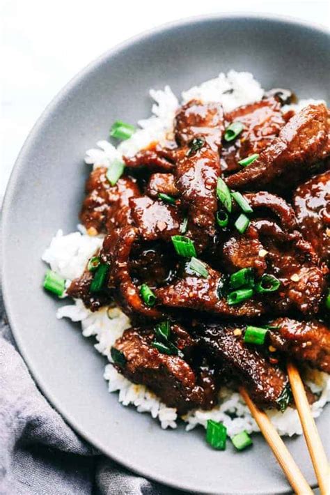 Both are traditional mongolian meat dishes that have a thousands years history and reflect the nomadic lifestyle. Super Easy Mongolian Beef (Tastes Just like P.F. Changs ...