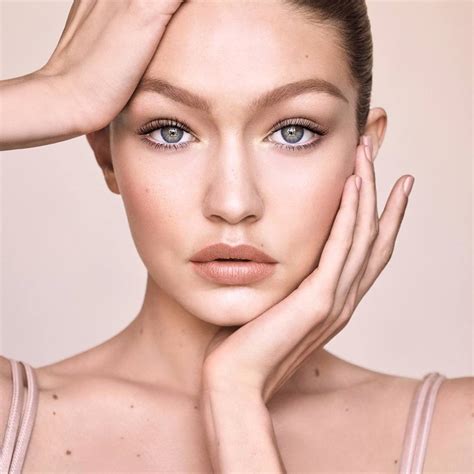 It's nice if you want to achieve that fresh glow. Everything I Learned From Attending a Gigi Hadid Makeup ...