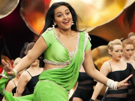 Bollywood Sexy Busty Actress Sonakshi Sinha Latest Stills In Green Saree Naked Back Navel Spicy