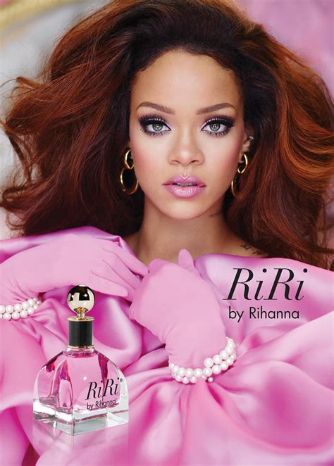 Rihanna Smells