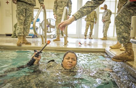 Clemson Rotc Cadets Test Their Mettle With Water Survival Training Article The United States