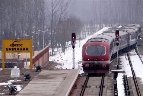 Now Kashmir Connects With Railwire News Riveting