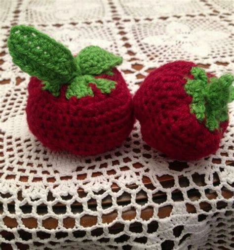 Knitted Tomatoes