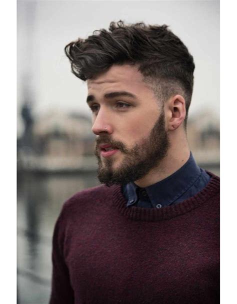 La coiffure homme cheveux court nécessite les compétences d'un