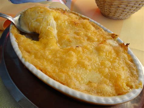 Chiudiamo il periodo festivo con questa ricetta della tradizione valdostana. Soups, Fondue and much more in Aosta Valley