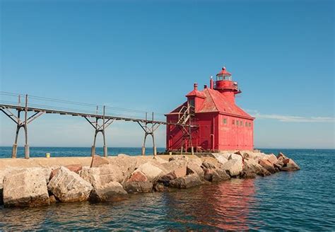 The ninth coast guard district is responsible for all coast guard operations throughout the five great lakes, the saint lawrence seaway and parts of the surrounding states including 6,700 miles of shoreline and 1,500 miles of the international border with canada. Sturgeon Bay, Lake Michigan, A Coast Guard City and Bass ...