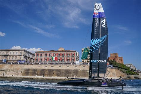 The latest tweets from sailgp (@sailgp). LIGHT WINDS TEST NEW ZEALAND SAILGP TEAM AS EXCITEMENT ...