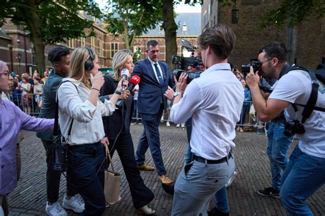 dutch prime minister resigns after ruling coalition fails to agree on migration policy south