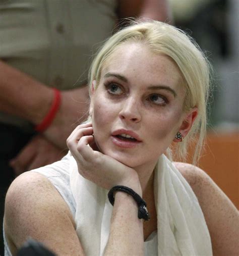 Lindsay Lohan Posa Nua Por 720 Mil Euros