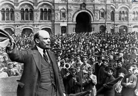 El legado de la Revolución de Octubre en Rusia a años del Asalto al Palacio de Invierno