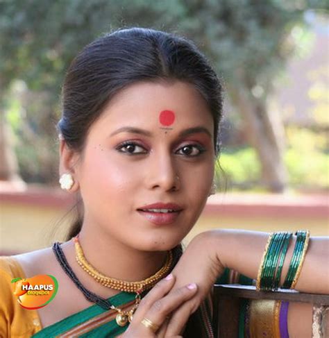 Beautiful Hemangi Kavi In Saree Cute Marathi Actresses Bollywood Hollywood South Girls