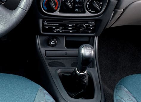 1.9 dci posiadam również wiele innych części do tego modelu. Skórzany mieszek pokrowiec drążka zmiany biegów do Nissan ...