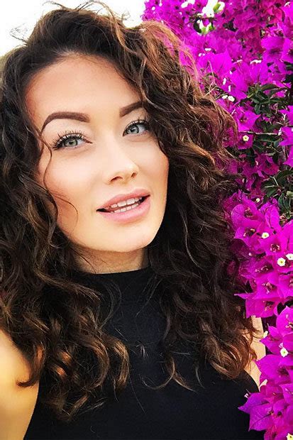Ex On The Beach Babe Jess Impiazzi Takes Fans To Boobotpia With