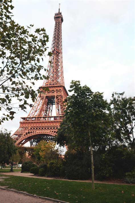 Fotografía Arquitectónica París Torre Eiffel · Foto De Stock Gratuita