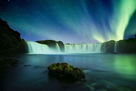 Interview William Patino Captures The Beauty Of Icelands Vast