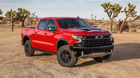 The Chevy Silverado Zr Bison Stacks The Deck With Off Road Features
