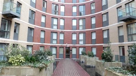We can email you as soon as any. 1 bedroom flat to rent in 83 I Land, 41 Essex Street ...