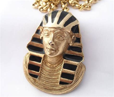 King Tut Pendant Necklace By Erwin Pearl Vintage Egyptian Go Tv King
