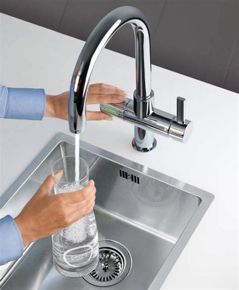 I have researched and collected the ultimate list of the top 50 best kitchen sink faucets to buy in the year 2018. Chilled And Sparkling Water From Kitchen Tap - eXtravaganzi