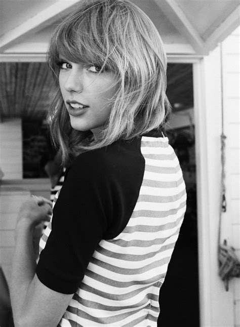 Taylor Swift Keds Photoshoot 2015 09 Gotceleb