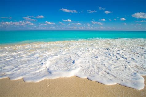 359 X 365 Cancun Mexico Crystal Clear Ocean By Via
