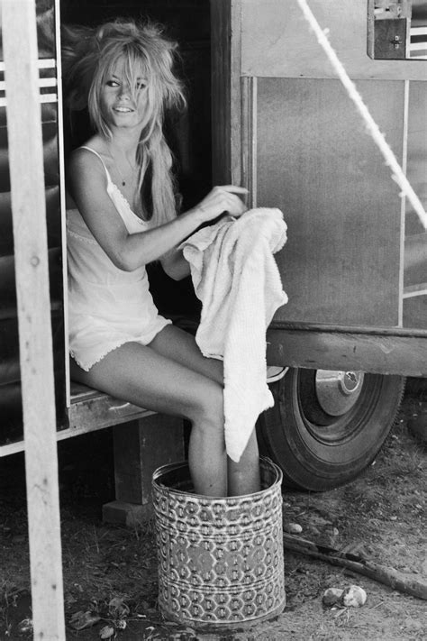 In Photos Vintage Snaps Of Celebrities On Set Bardot Brigitte