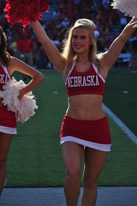 Nfl And College Cheerleaders Photos Nebraska Gets Its First Taste Of The Big 10