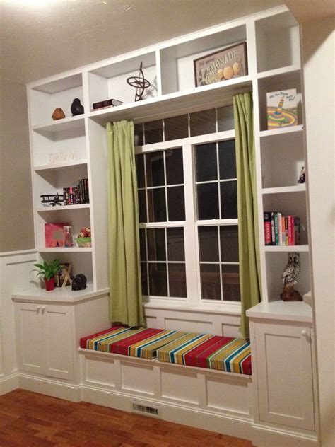 Built In Bookshelves Around The Window With A Seat For Daydreaming I