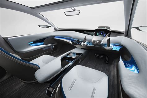ホンダ、東京モーターショーで自動運転モードを備えるphvコンセプトカー「ac X」 スマートジャパン