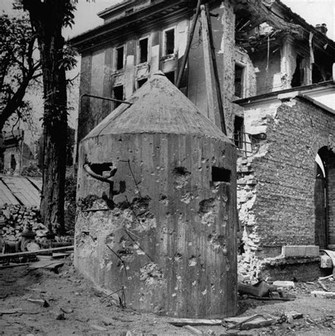 Adolf Hitlers Bunker And The Ruins Of Berlin Photos From 1945