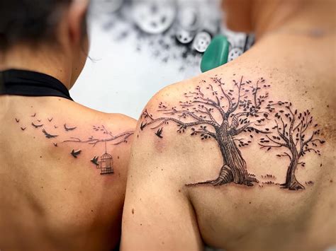 Cute little stars one etched on your wrist and one on your mother's wrist will really make for a great tattoo design. 51 Extremely Adorable Mother-Daughter Tattoos to Let Your ...